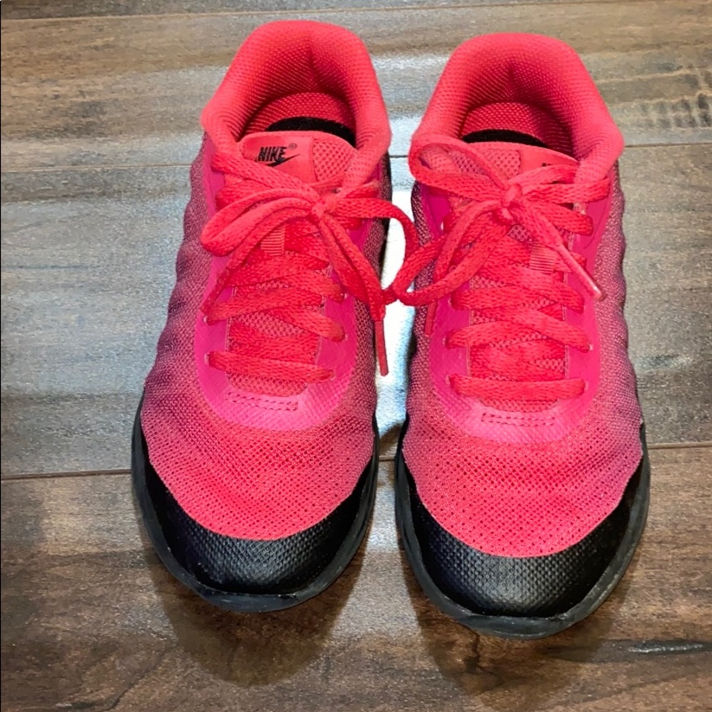 COPY - Girls: Pink and Black Nike’s